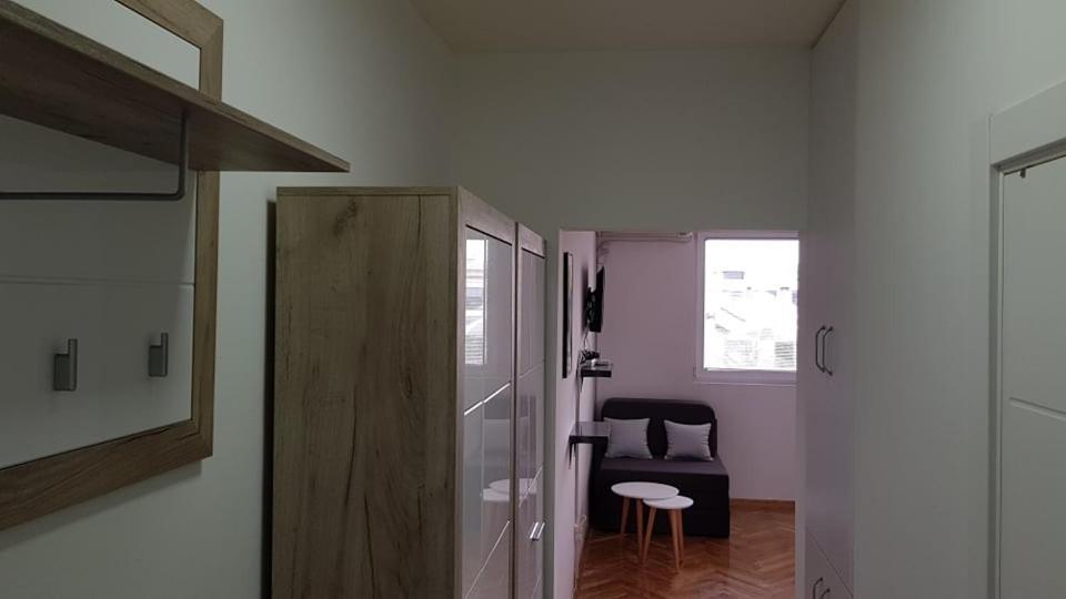Central View Apartment 스코페 외부 사진