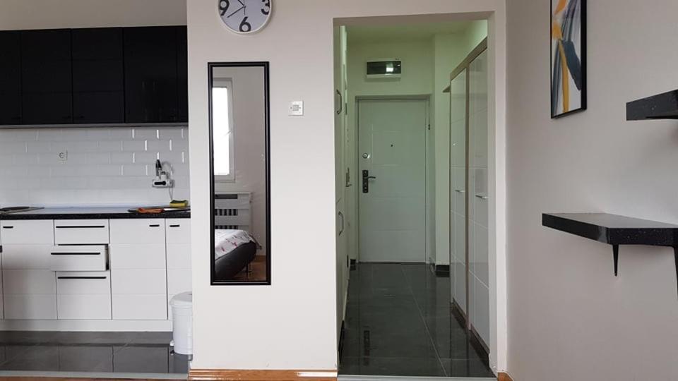 Central View Apartment 스코페 외부 사진