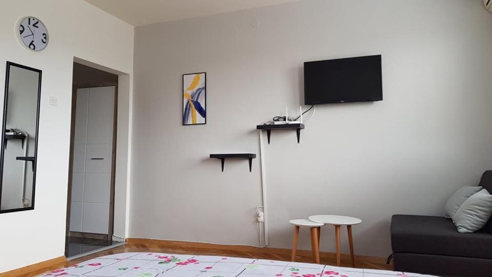 Central View Apartment 스코페 외부 사진
